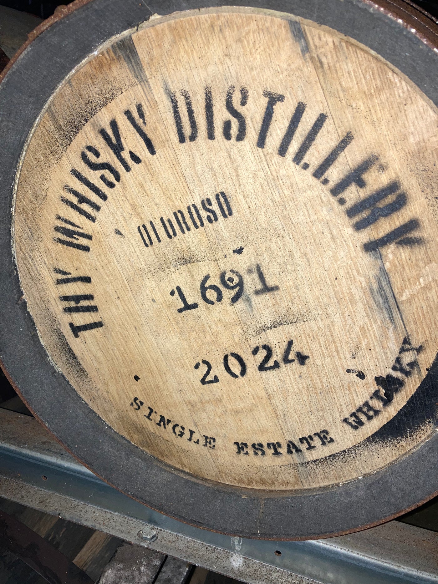 Cask 828- 60 l, bourbon (2nd fill), caramal malt (2021)